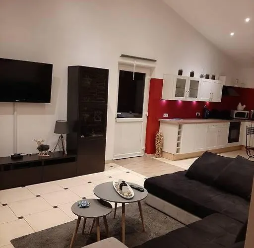 Le Calme De La Prairie De 아파트 리에주