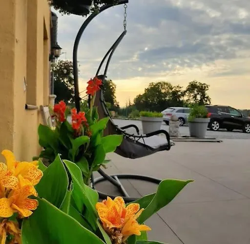 Le Calme De La Prairie De 리에주